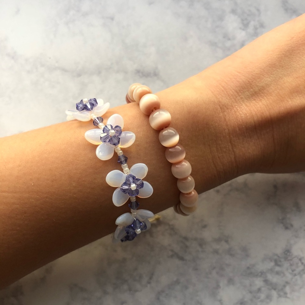 4 for $20 🌹 Floral & beaded bracelets
